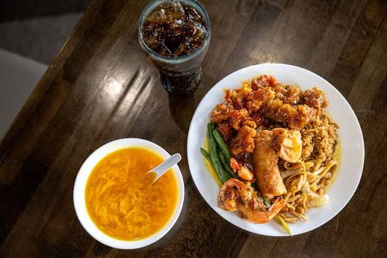 Menikmati Berbagai Pilihan Hidangan Tanpa Terbatas dalam Buffet